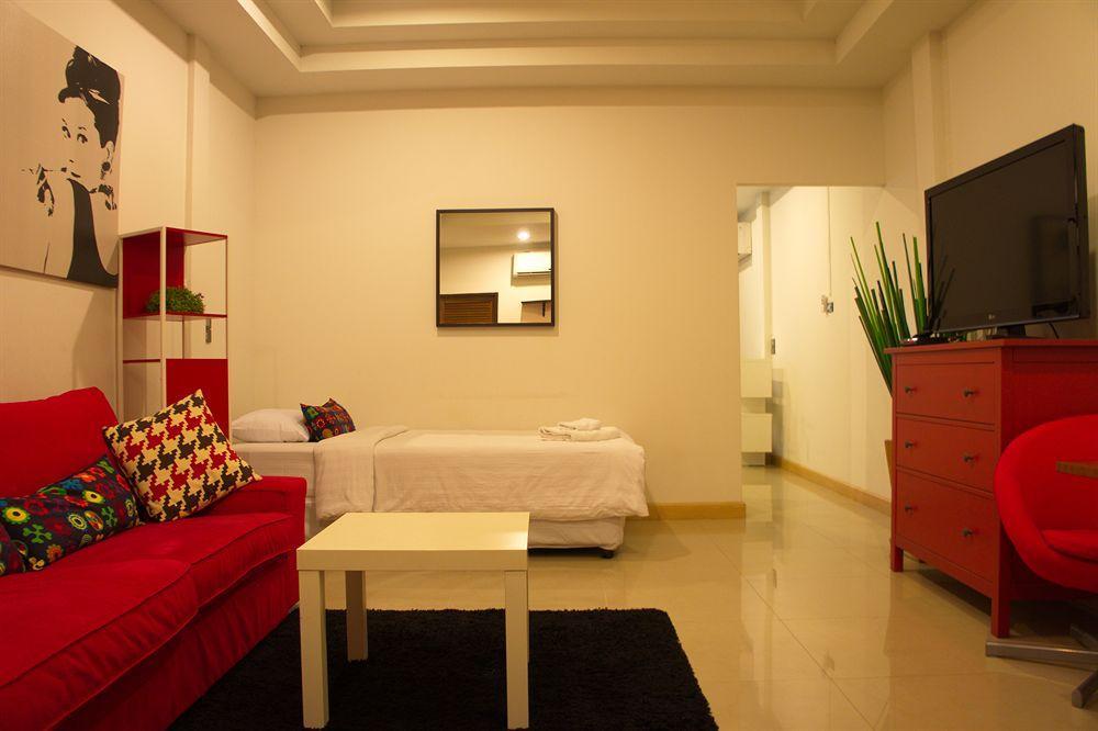 Ratchadamnoen Residence Банкок Екстериор снимка